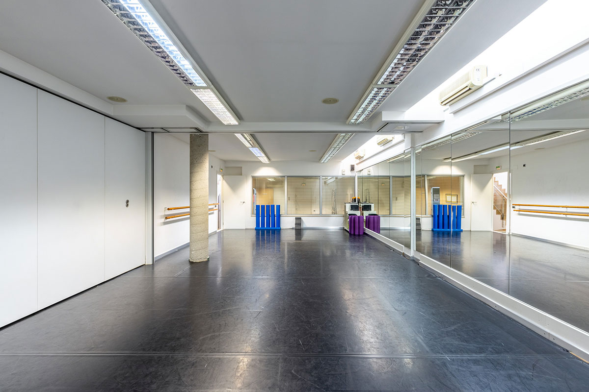 Instal·lacions | Escola De Dansa Àgueda Murillo A Granollers